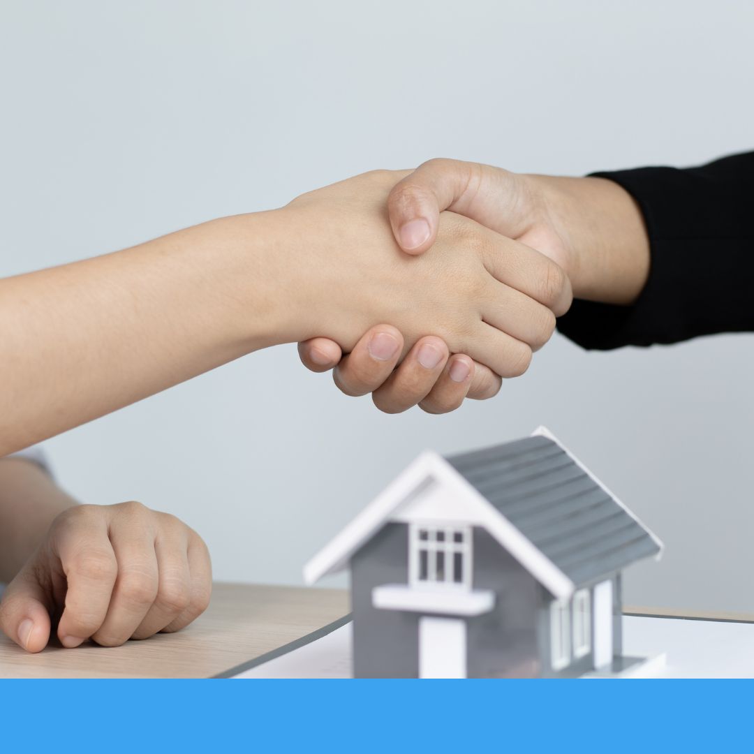 HOA Foreclosure4 professionals shaking hands